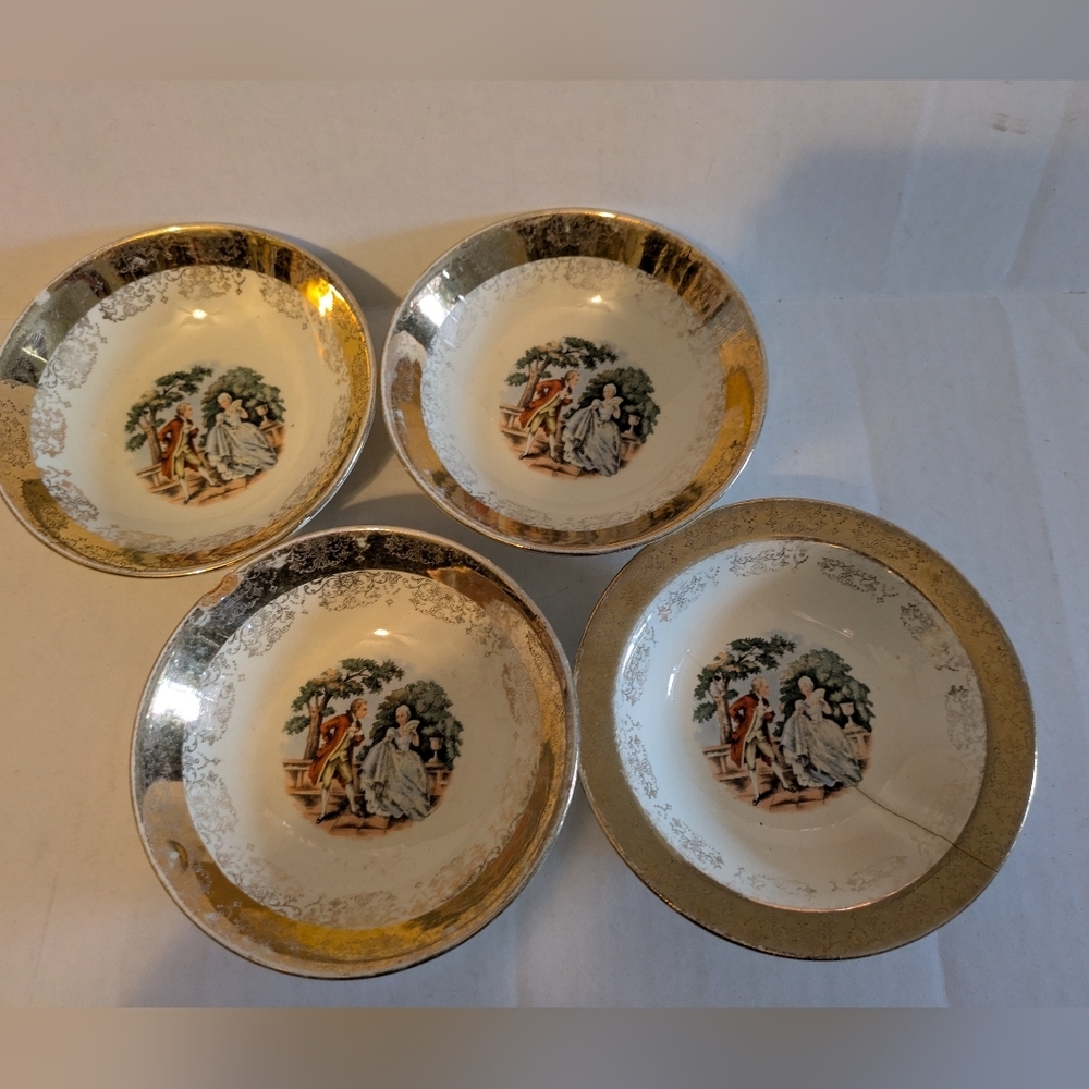 4 CREST O GOLD Warranted 22K Bowls. 3 Match,1 Cracked Is Different Size.